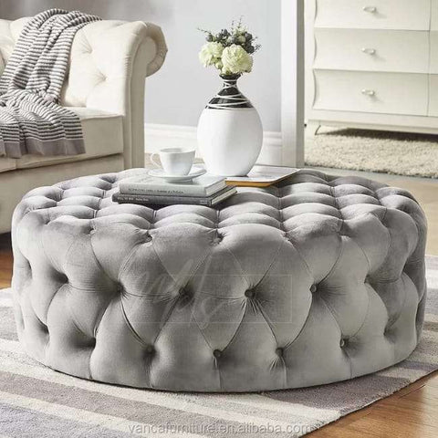 Elegant Chesterfield Footstool – Timeless Style & Comfort for Your Home!