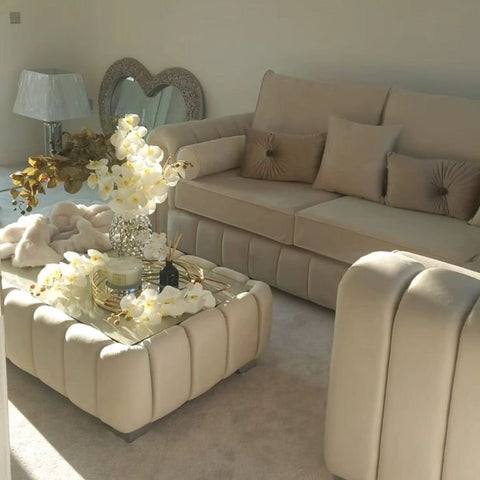 Lilly Sofa