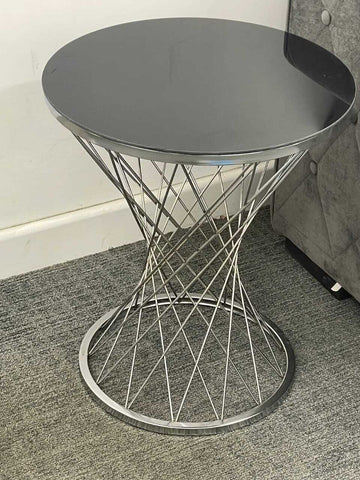 SILVER SPIDER LEG SIDE
