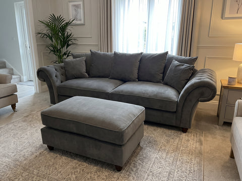 Nicole Sofa
