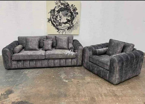 Lilly Sofa