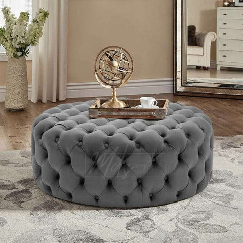 Elegant Chesterfield Footstool – Timeless Style & Comfort for Your Home!