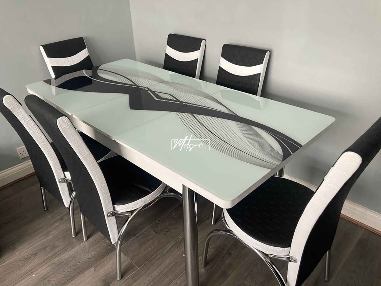 Black Waves Turkish Style Dining Table & Chair