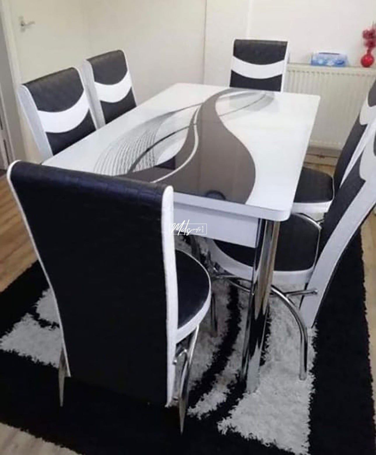 Black Waves Turkish Style Dining Table & Chair