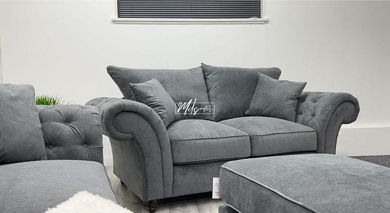 Nicole Sofa