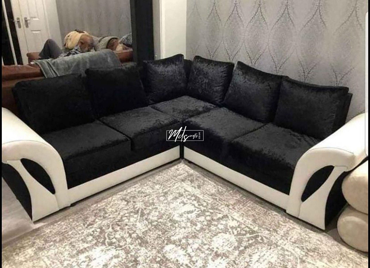 Shannon Sofa