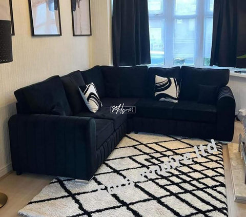 Lilly Sofa